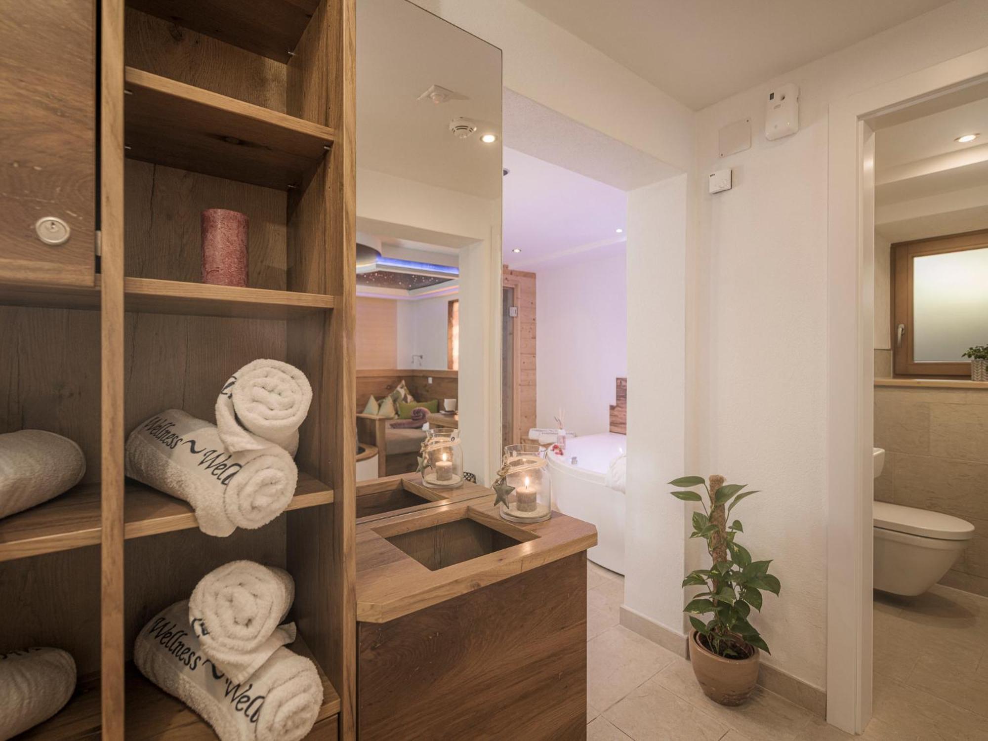 Apart Central - Premium Mountain&Garden Mayrhofen Δωμάτιο φωτογραφία
