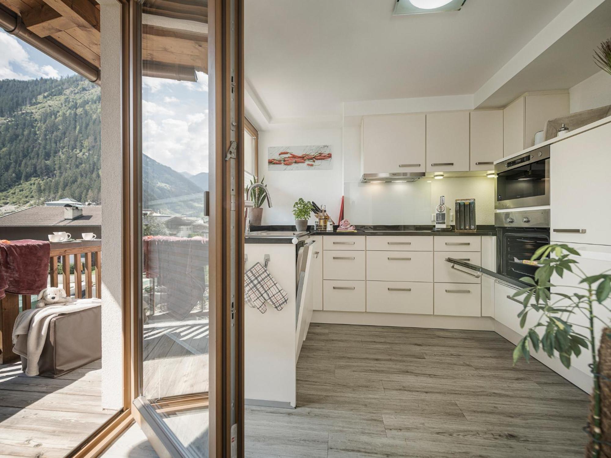 Apart Central - Premium Mountain&Garden Mayrhofen Εξωτερικό φωτογραφία