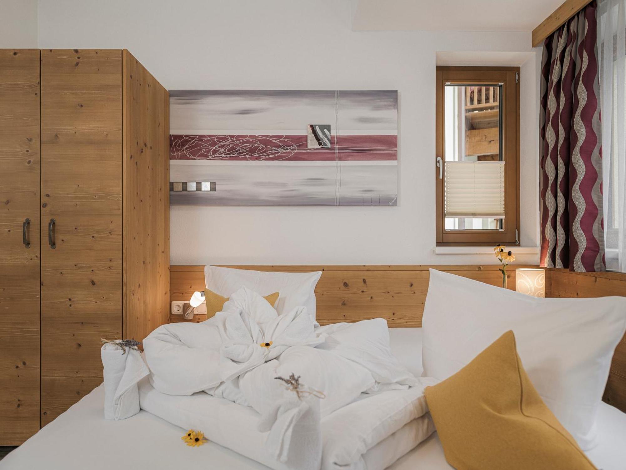 Apart Central - Premium Mountain&Garden Mayrhofen Δωμάτιο φωτογραφία
