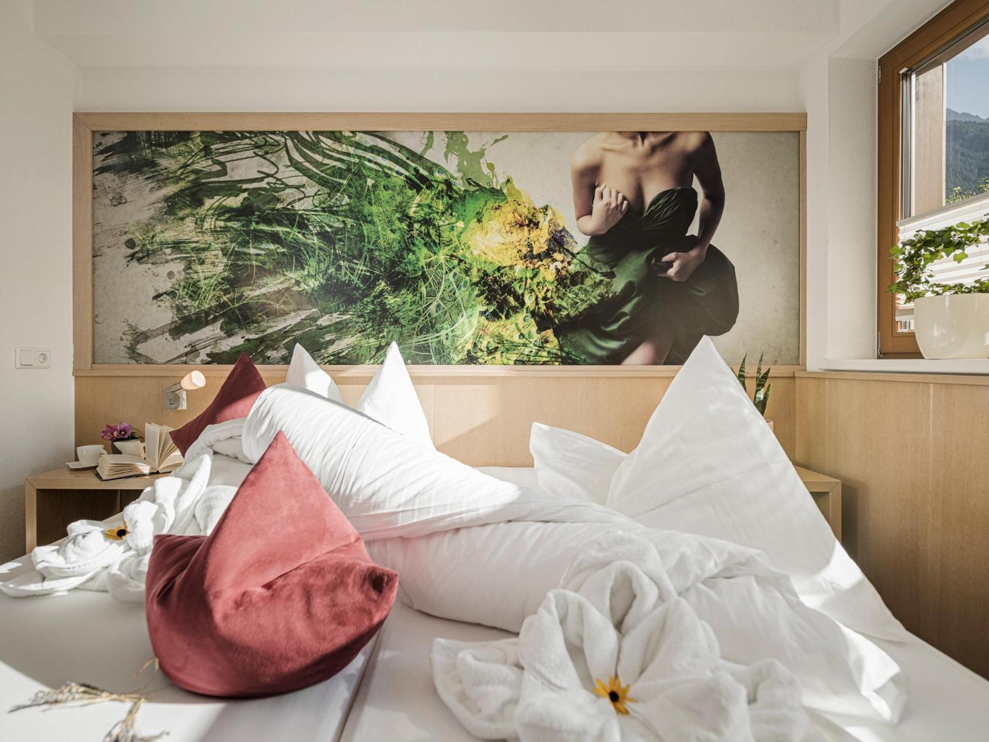 Apart Central - Premium Mountain&Garden Mayrhofen Δωμάτιο φωτογραφία